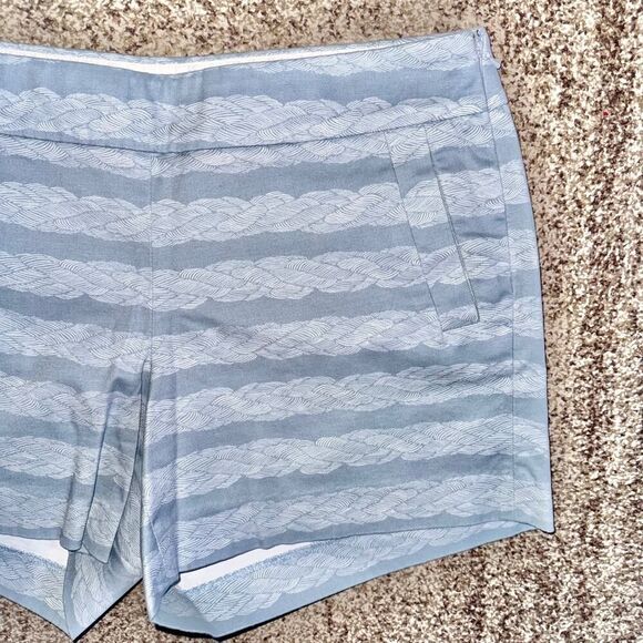 J. Crew Women's Pull On Blue Striped Stretch Summer Shorts Size 8 - Picture 7 of 9